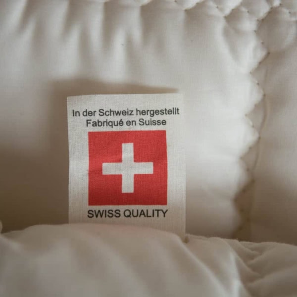Schweizer Bettwaren Steppkissen-5950-1jpg