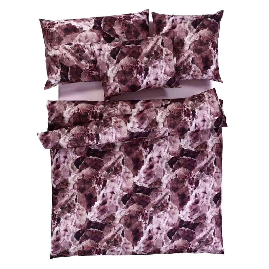 5037701 Terence rot_quadrat_1000x1000jpg - Schweizer Bettwaren Schweizer Bettwaren 5037701 Terence rot_quadrat_1000x1000jpg